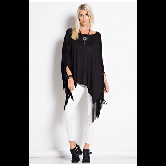 Poncho - Picture 4 of 5